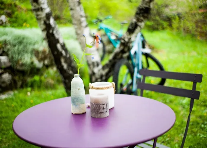 Les Bouvreuils, Vue Alpes & Leman, Jardin Prive Апартаменты